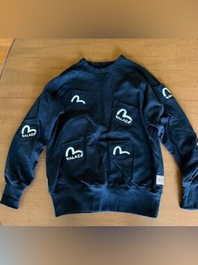 PALACE Black Crewneck Sweater with White Pocket Logos size Medium